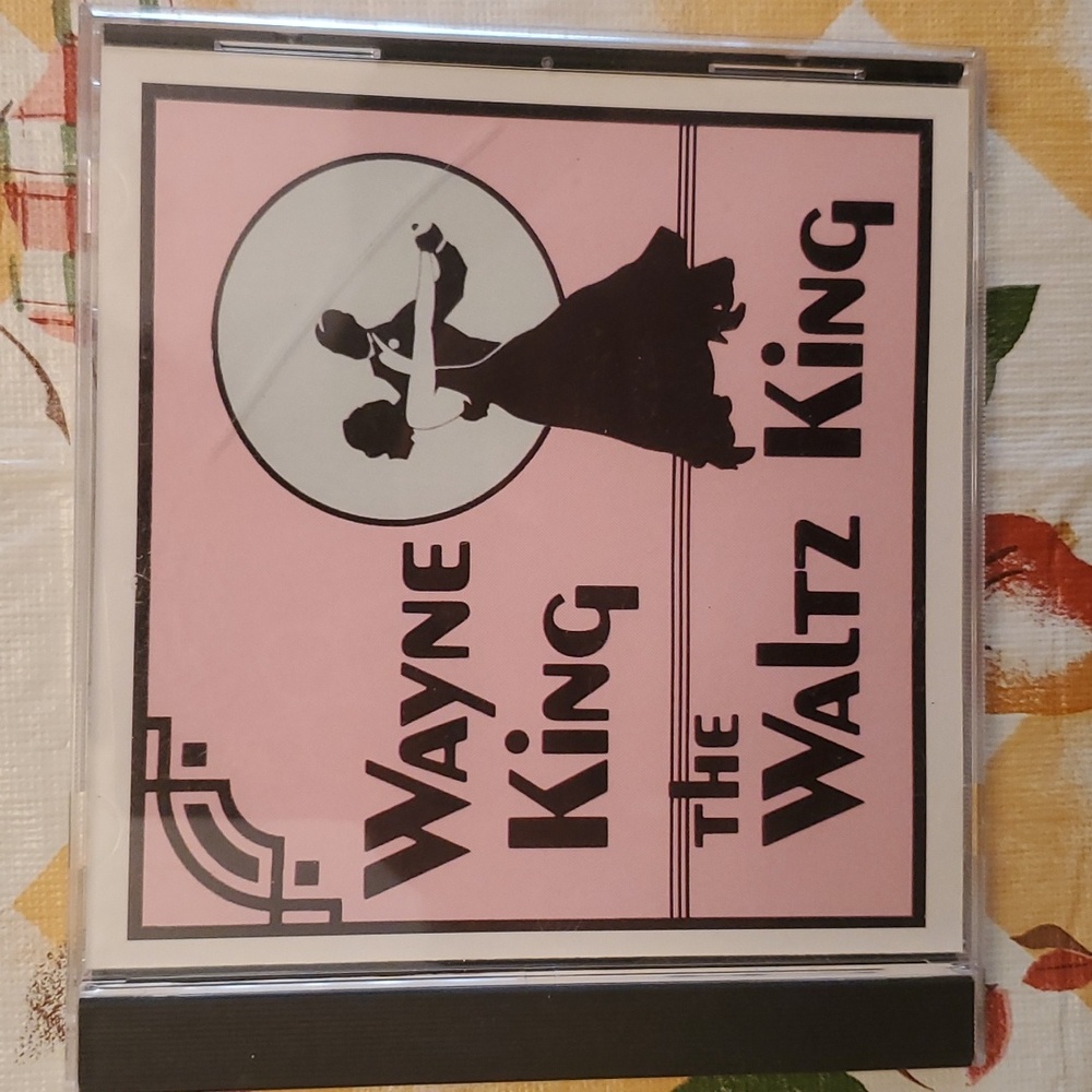 2/$8 💃 The Waltz King Wayne King CD 🕺